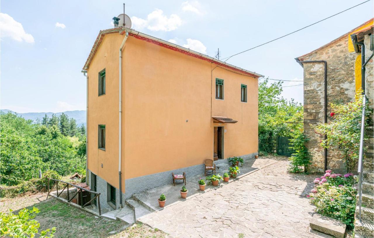 Stunning Home In Longoio With Kitchen Monti di Villa Zewnętrze zdjęcie