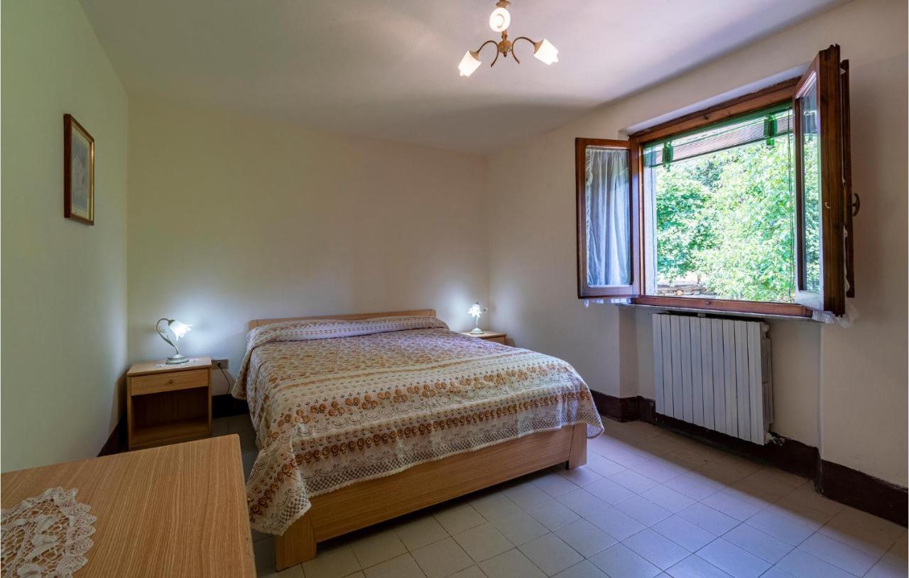 Stunning Home In Longoio With Kitchen Monti di Villa Zewnętrze zdjęcie