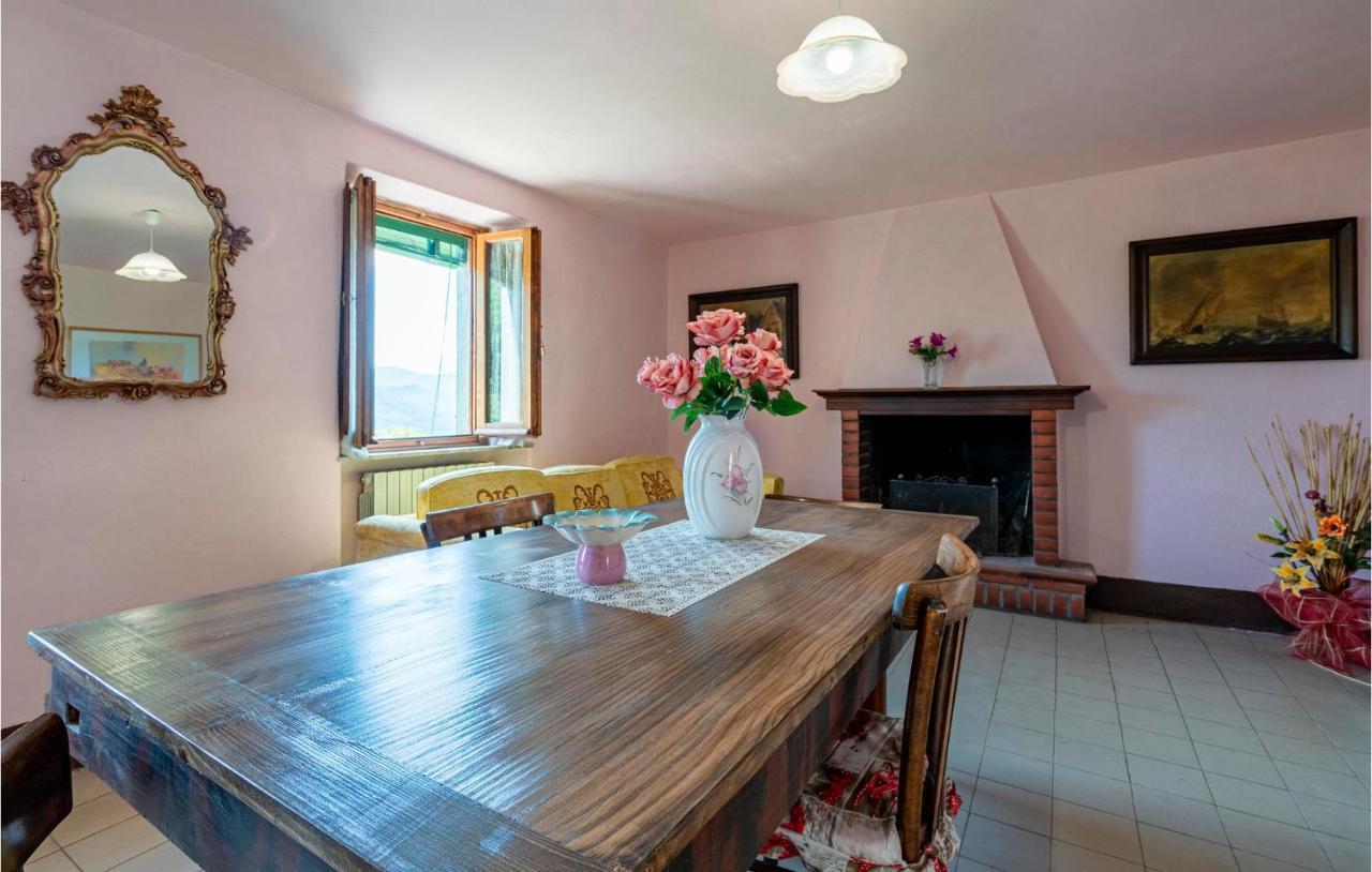 Stunning Home In Longoio With Kitchen Monti di Villa Zewnętrze zdjęcie