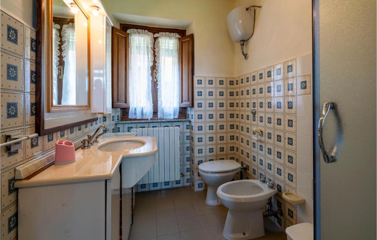 Stunning Home In Longoio With Kitchen Monti di Villa Zewnętrze zdjęcie